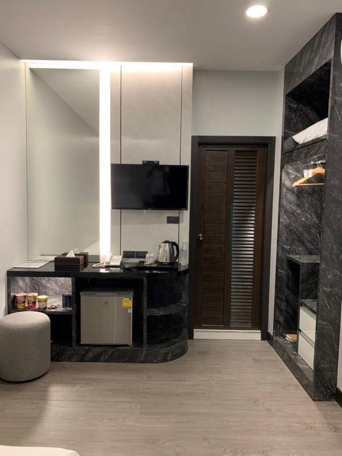 Orasa Hotel Мае Сай Екстериор снимка
