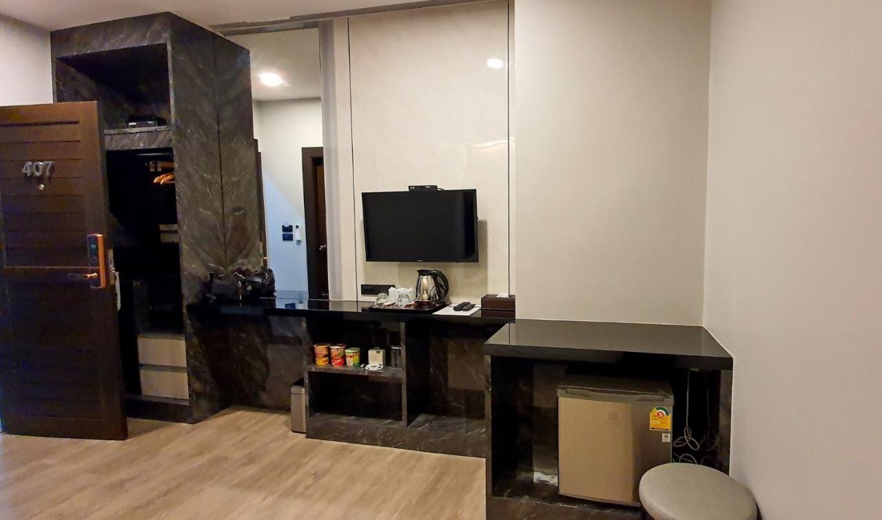 Orasa Hotel Мае Сай Екстериор снимка